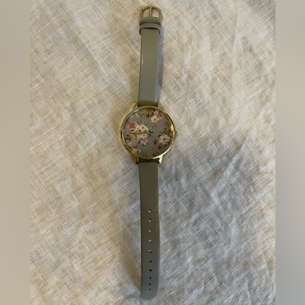 Olivia Burton Floral Women's Watch with Gold and Gray Accents